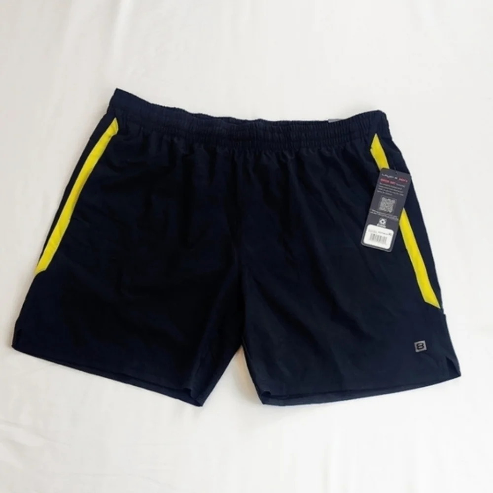 Layer 8 Quick-Dry Technology Men Shorts - Picture 2 of 8